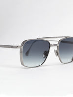 


Robert - C523